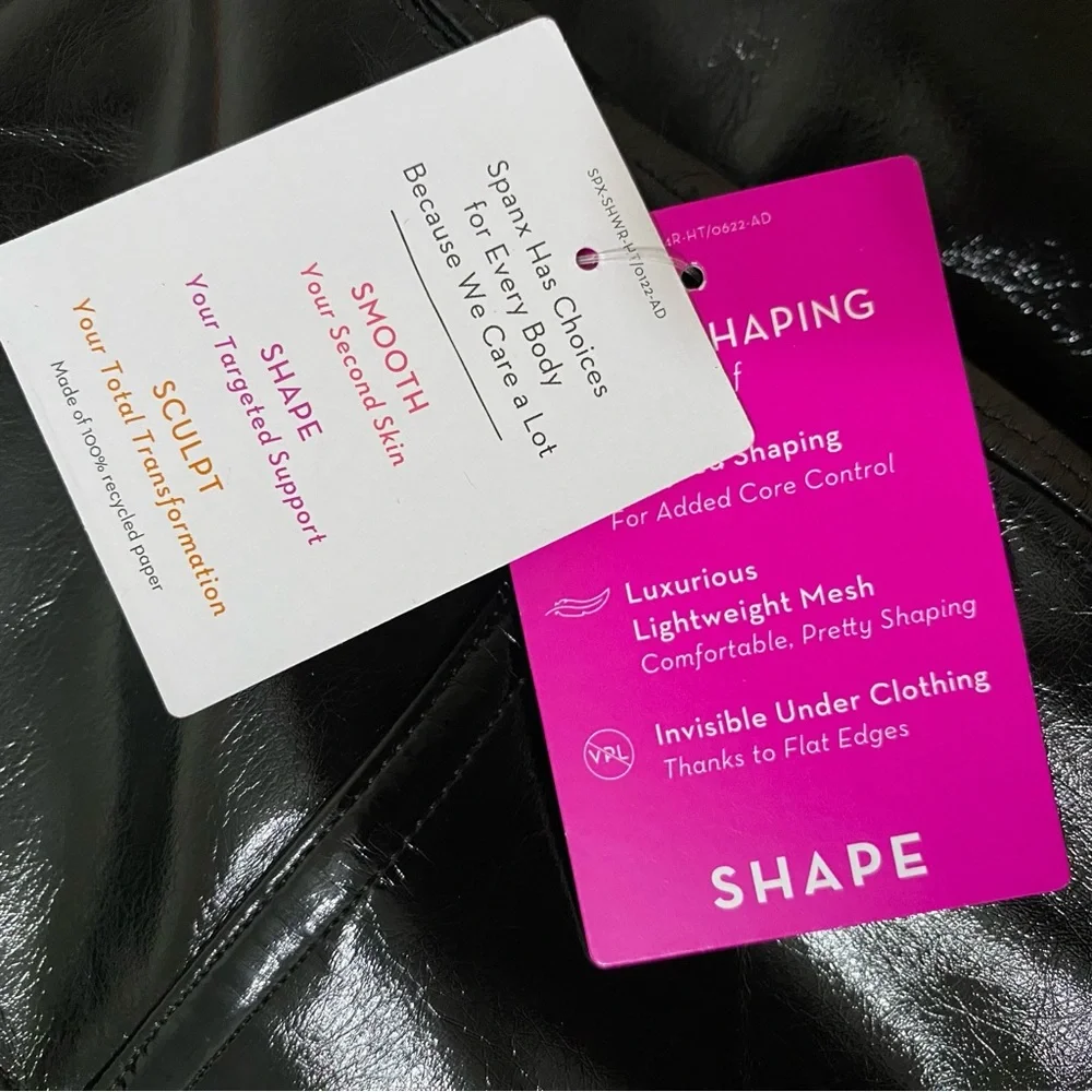 SPANX BLACK FAUX PATENT LEATHER HIGH WAISTED LEGGINGS - Picture 7 of 12